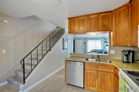 10121 Carefree, Santee, CA 92071 photo 8