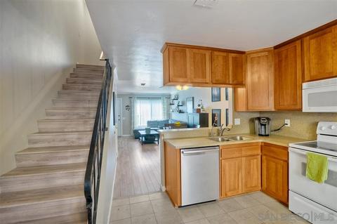 10121 Carefree, Santee, CA 92071 photo 6