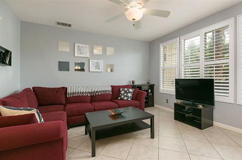 1310 Statice Ct, Carlsbad, CA 92011 photo 2