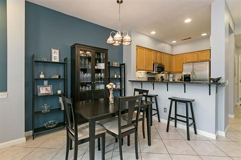 1310 Statice Ct, Carlsbad, CA 92011 photo 5