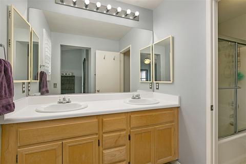 1310 Statice Ct, Carlsbad, CA 92011 photo 12