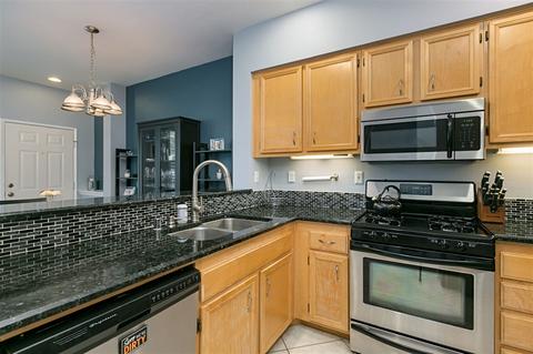 1310 Statice Ct, Carlsbad, CA 92011 photo 7