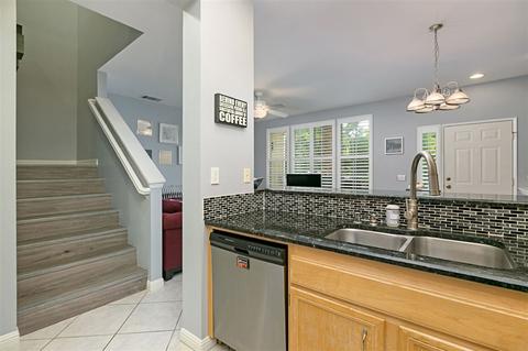 1310 Statice Ct, Carlsbad, CA 92011 photo 9