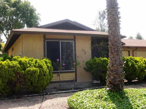1372 Panorama Ridge Rd, Oceanside, CA 92056 photo 2