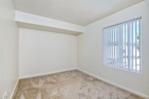 1381 Evergreen Dr, Cardiff, CA 92007 photo 13
