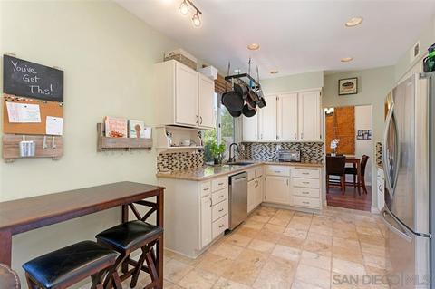 786 Applewilde Dr, San Marcos, CA 92078 photo 5