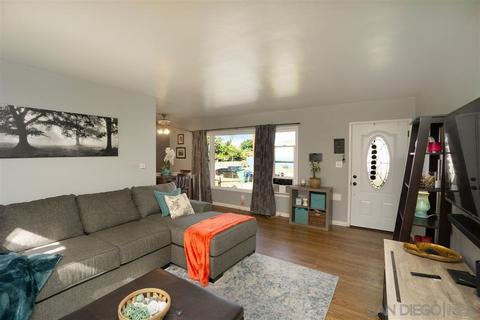 810 S Johnson Ave, El Cajon, CA 92020 photo 5