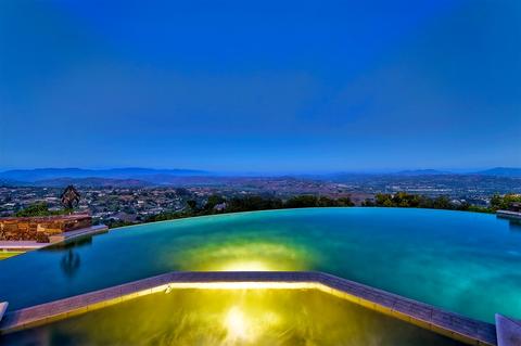 10 Rolling View Ln, Fallbrook, CA 92028 photo 2