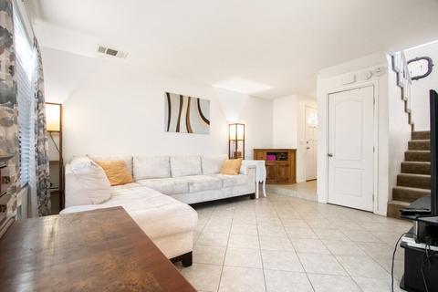 320 Grapevine Rd #111, Vista, CA 92083 photo 2