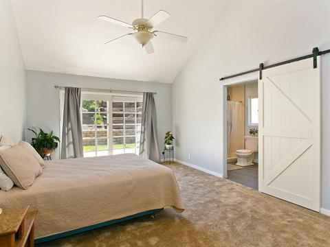 1758 Macero, Escondido, CA 92029 photo 2