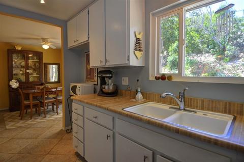 1455 Temple Heights Dr, Oceanside, CA 92056 photo 9