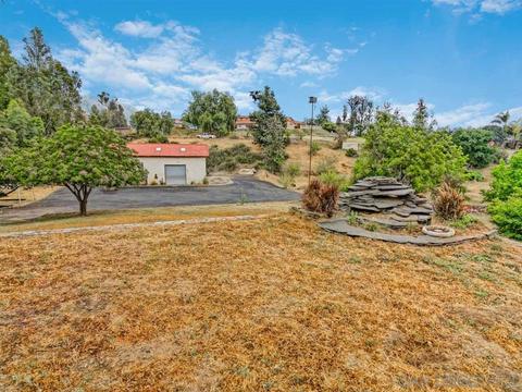 1365 Ryan Ridge Rd, El Cajon, CA 92021 photo 4