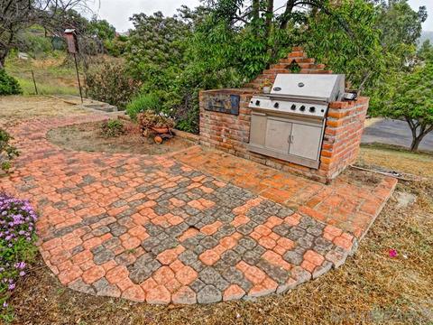 1365 Ryan Ridge Rd, El Cajon, CA 92021 photo 5