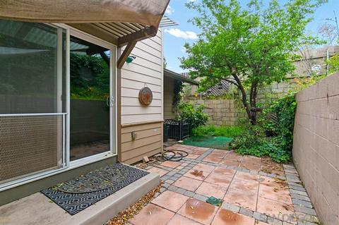 381 Brotherton Gln, Escondido, CA 92025 photo 11