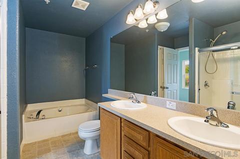 381 Brotherton Gln, Escondido, CA 92025 photo 9