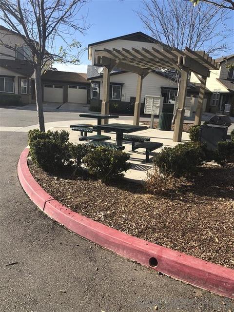 381 Brotherton Gln, Escondido, CA 92025 photo 14