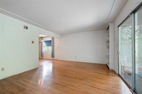 242 E J St, Chula Vista, CA 91910 photo 5