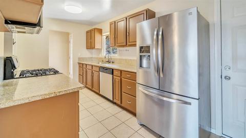 7968 Poplin Dr, Santee, CA 92071 photo 4