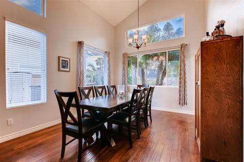 5702 Dartmoor Cir, Oceanside, CA 92057 photo 5