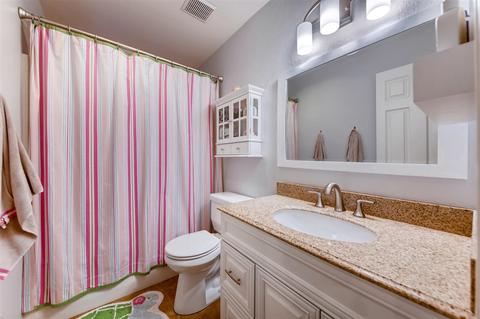 5702 Dartmoor Cir, Oceanside, CA 92057 photo 20