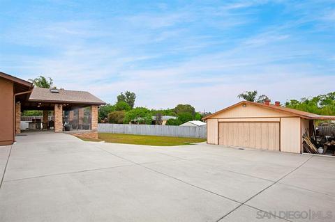 8247 Melrose Ln, El Cajon, CA 92021 photo 3