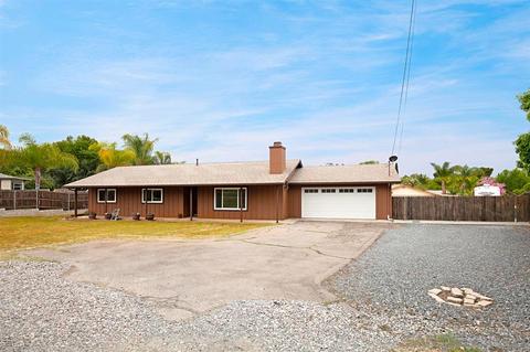 8247 Melrose Ln, El Cajon, CA 92021 photo 4
