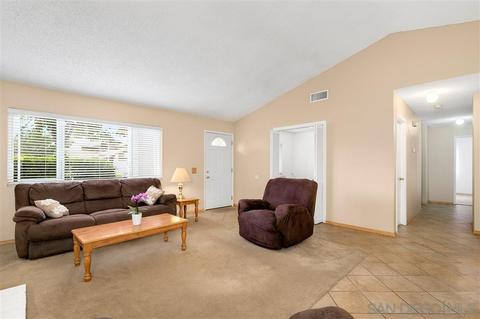 10975 Cabo Ct, Santee, CA 92071 photo 7