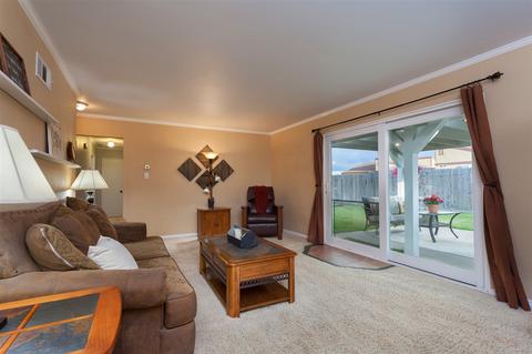 4001 Celeste Dr, Oceanside, CA 92056 photo 9