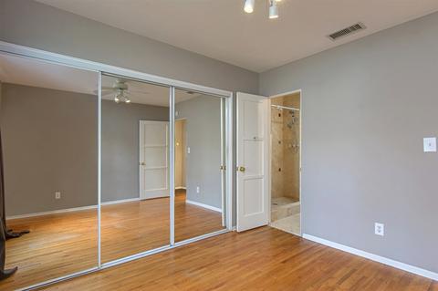 637 Forward St, La Jolla, CA 92037 photo 12
