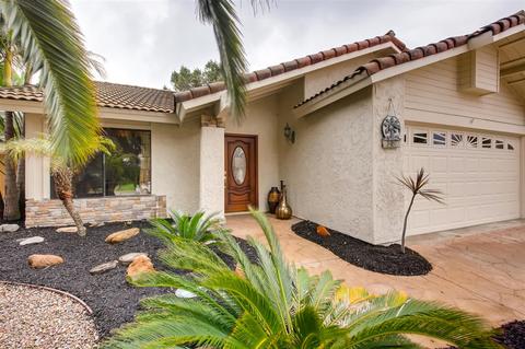 309 Cheyenne Ln, Escondido, CA 92026 photo 3