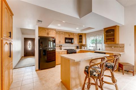 309 Cheyenne Ln, Escondido, CA 92026 photo 8