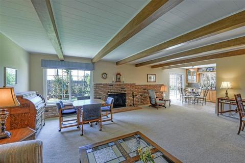 1129 Viewmont Dr, Escondido, CA 92027 photo 5
