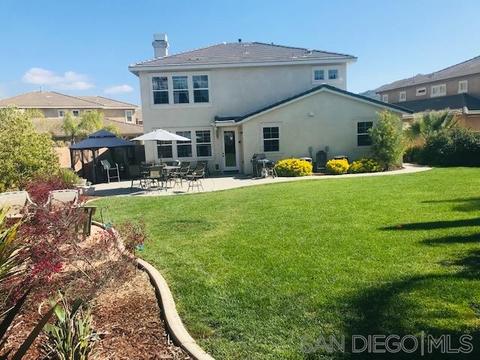 32134 Sycamore Ct, Temecula, CA 92592 photo 2