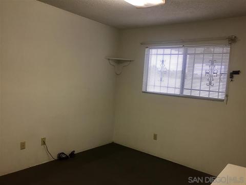 1555 Jasper Ave, Chula Vista, CA 91911 photo 9