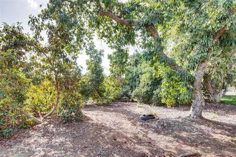 2193 Via Cascabel, Escondido, CA 92027 photo 5