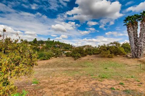 2193 Via Cascabel, Escondido, CA 92027 photo 6