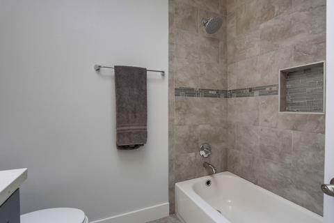 211 E 14th Ave, Escondido, CA 92025 photo 22