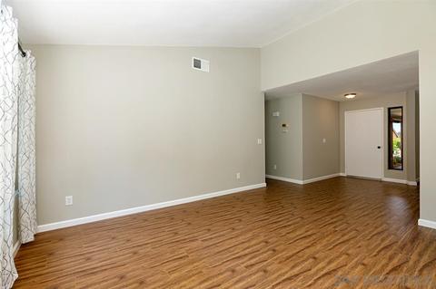 4699 Lofty Grove Dr, Oceanside, CA 92056 photo 6