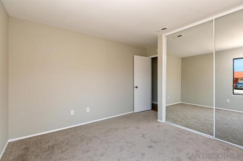 4699 Lofty Grove Dr, Oceanside, CA 92056 photo 14