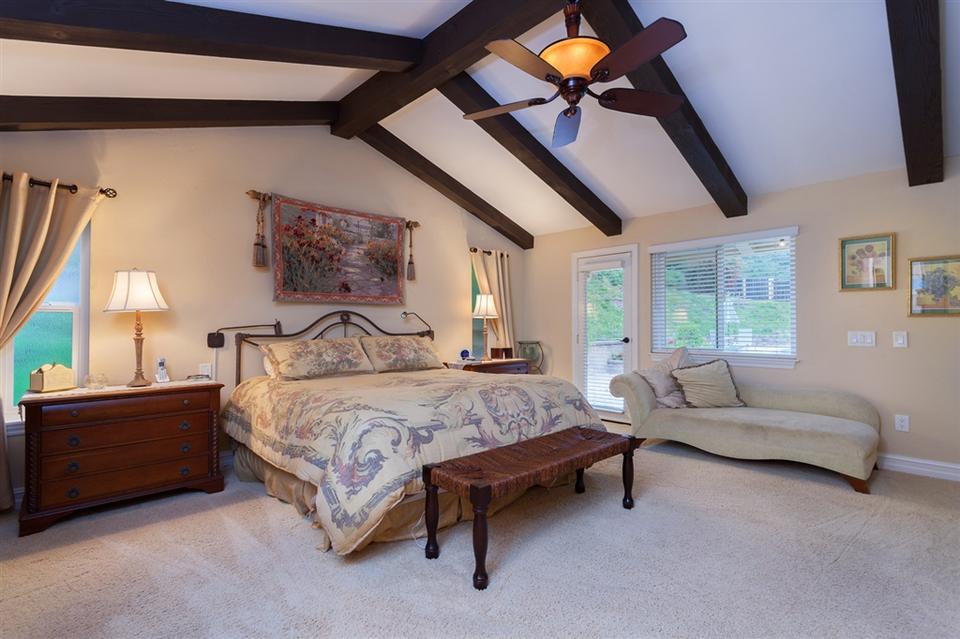  749 Quiet Hills Farm Rd, Escondido, CA 92029 photo 11