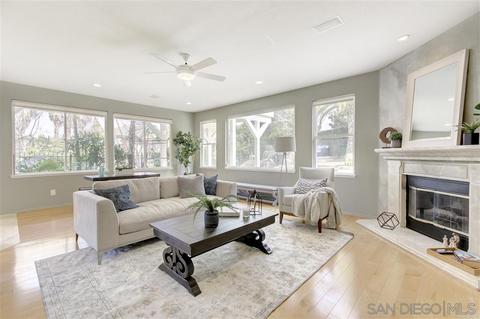 2303 Darlington Row, La Jolla, CA 92037 photo 10