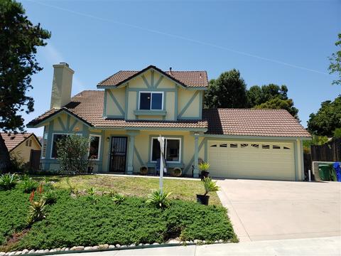 1402 Crestview Dr, Oceanside, CA 92056 photo 1