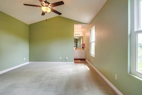 1402 Crestview Dr, Oceanside, CA 92056 photo 12
