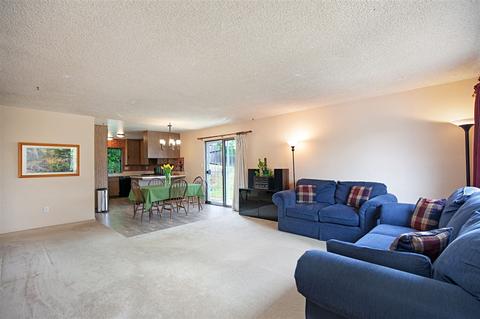 907 Sacramento Ave, Spring Valley, CA 91977 photo 3
