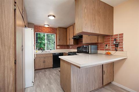 907 Sacramento Ave, Spring Valley, CA 91977 photo 8