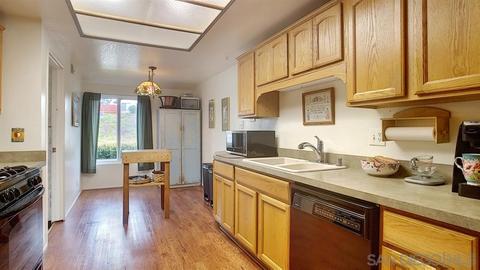2505 S Barcelona St, Spring Valley, CA 91977 photo 9