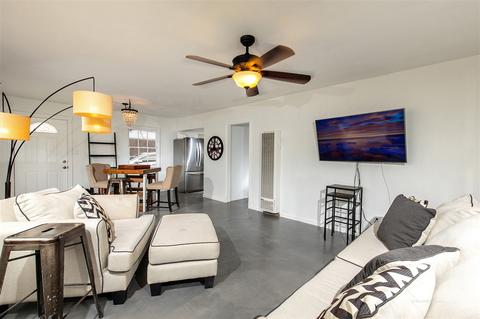 1749 Kraft St, Oceanside, CA 92058 photo 4