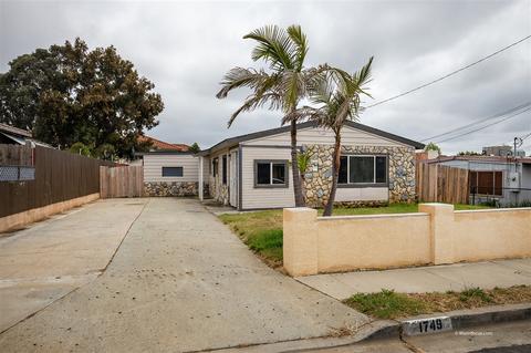 1749 Kraft St, Oceanside, CA 92058 photo 1