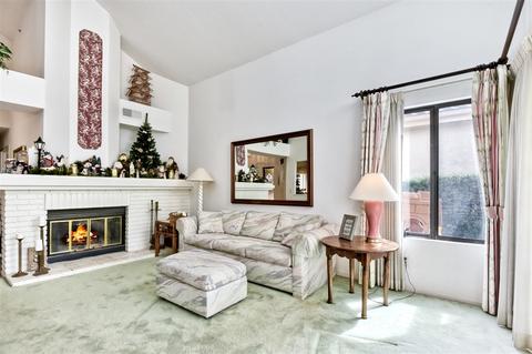 29154 Laurel Valley Dr, Vista, CA 92084 photo 7