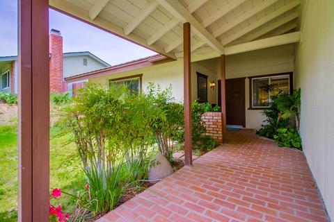 1626 Boyle Ave, Escondido, CA 92027 photo 3